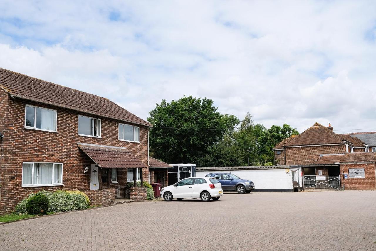 Willowbrook Riding Centre Chichester Dış mekan fotoğraf